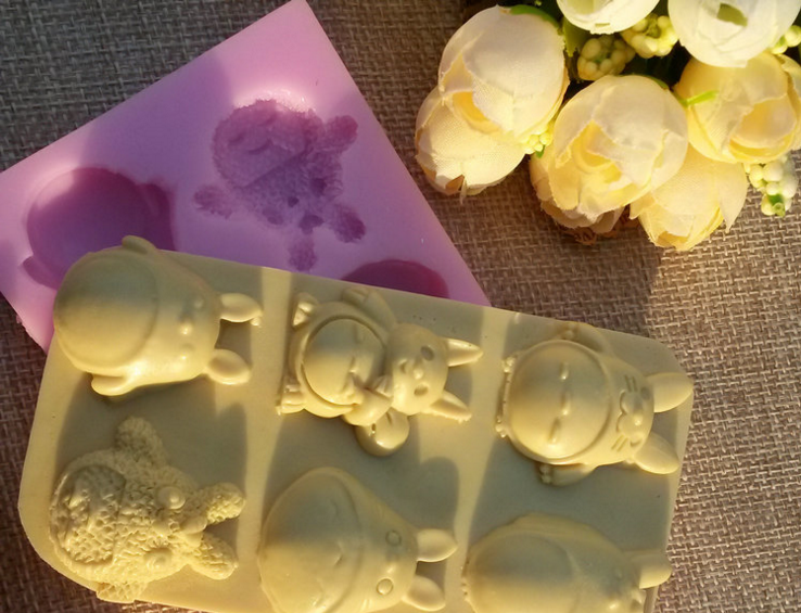 液態硅膠產品有溢料怎么解決 ？